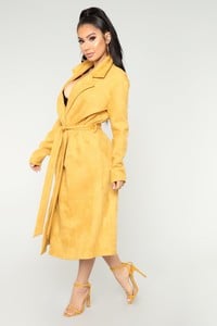06-20-18_STUDIO2_3286CJ_Mustard_1476_NT.jpg