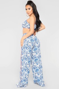 06-20-18_STUDIO2_BHF40022W_Blue_2202_AJ_1000x_JD.jpg