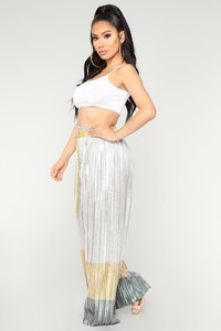 06-20-18_STUDIO2_HGP1506_Silver_1432_NT.jpg