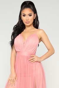 06-20-18_STUDIO2_LD4735_Blush_1175_-_3_QTR_CROP_NT.jpg