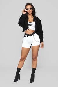 06-26-18_Studio_2_13-48-32_GJGDS02_Black0493_AJ.jpg