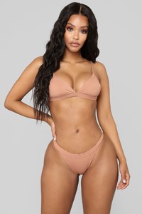 06-27-18_Studio_2_11-23-48_1765_Sand0003_NT_1.jpg
