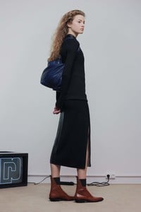 06-paco-rabanne-pf18-lookbook.thumb.jpg.a4f7622f0064c0a5ec84534777d2ac6b.jpg