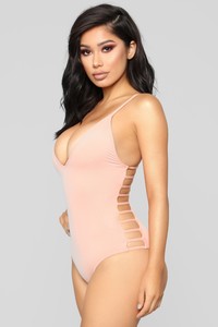 07-02-18_Studio_2_10-09-40_1788_Blush0514_AJ.jpg