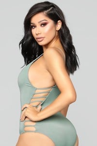 07-02-18_Studio_2_10-18-34_1788_Olive0543_AJ.jpg