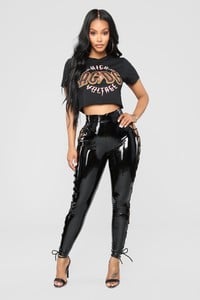 07-09-18_Studio_2_11-51-14_HDP21843_Black0610_AJ.jpg