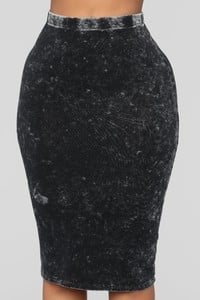 07-10-18_Studio_2_09-44-23_RS52595_Black0457_AJ.jpg