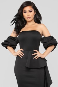 07-10-18_Studio_2_10-26-19_7176DK_Black0540_3_QTR_CROP_NT.jpg