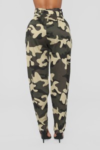 07-10-18_Studio_2_11-40-15_HDP21433_Camouflage0537_AJ.jpg