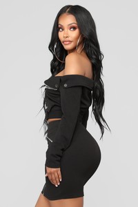 07-11-18_Studio_2_11-52-38_3269SET_Black0591_AJ.jpg