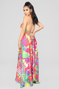 07-11-18_Studio_2_13-19-25_PD594_Multicolor0485_NT.jpg