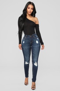 07-11-18_Studio_2_14-45-15_T20540LWQ_Black0446_JF.jpg