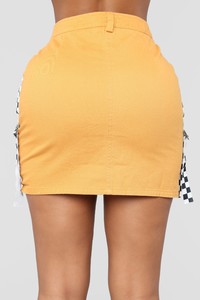 07-16-18_Studio_2_14-13-06_IM2978TS_Mustard0494_AJ.jpg