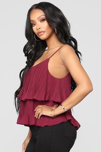 07-17-18_Studio_2_09-23-53_52916T_Burgundy0485_JD.jpg