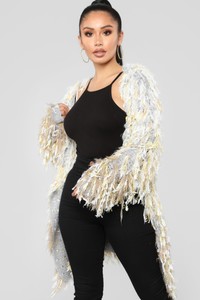 07-17-18_Studio_2_14-44-17_1210378FN_MultiColor0479_JD.jpg