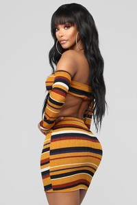 07-18-16_Studio_2_09-08-57_NAS5030_Mustard0435_AJ.jpg