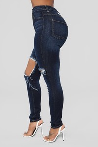 07-18-16_Studio_2_11-06-20_4523_DarkDenim0574_AJ.jpg