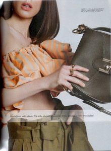 Elle Serbia May 2017 15.JPG