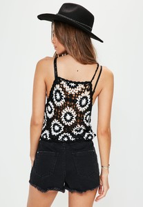 missguided-designer-black-Black-Monochrome-Knitted-Cami-Top (2).jpeg