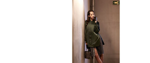 14_look_dsktp.thumb.jpg.730c9e8fe6c05d1489e4a67b0a8811b4.jpg