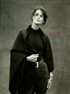 1654536825_Lindbergh_Vogue_Italia_November_1988_04.thumb.jpg.6ab4b0421b4d41b3e7fb6536fa5517cc.jpg