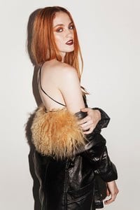 Askyla Delaplaine - lady gunn 12.jpg