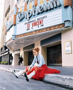 212428056_AskylaDelaplaine-ElleMexico.thumb.jpg.de578689a6a8bf2caa4476a995e0facf.jpg