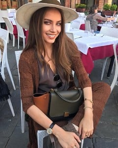 35172056_2047492105501259_8692322837060386816_n.thumb.jpg.49832e013a1ddb4ab31be1da4b729729.jpg