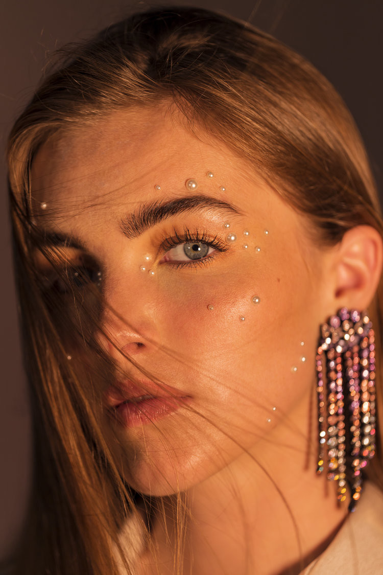 Emily Barbe - pearls2.jpg