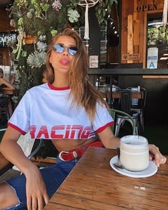 37832925_925227177665556_7964913011007684608_n.jpg
