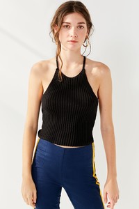 46806444_001_b.jpg