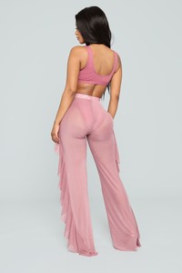6-26-18_Studio_2_ZB1024_Mauve0433_15__AG.jpg