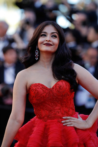 Aishwarya+Rai+120+Beats+Per+Minute+120+Battements+EouN6Rn3J0qx.jpg