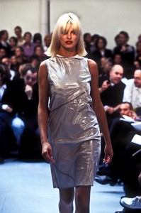 735526655_HelmutLang1995WomenRTW41.thumb.jpg.349ed8d713a7d022d3f56b7c84522e78.jpg