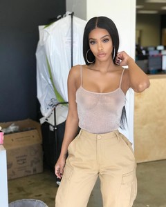 the_jodiejoe - BfHXEs6AaVi.jpg