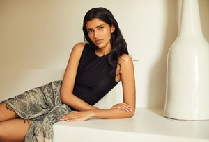 941730-800w.thumb.jpg.c4802ae08be537923ad6e0d453b93672.jpg