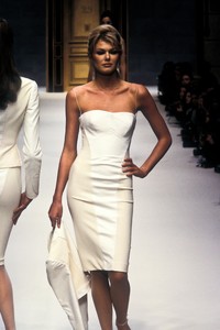 976670794_HerveLeger1996WomenRTW66.thumb.jpg.6473d483dcb58331fe9fd757174625ac.jpg