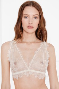 ANINE-BING-DELICATE-LACE-BRA-NUDE-AB50-016_0002.thumb.jpg.ba5f31e06a2144b1270cb866fed092d9.jpg