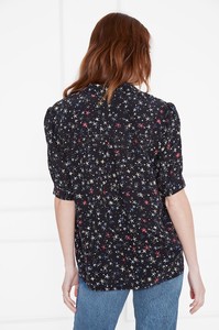 ANINE-BING-STAR-SAFARI-BLOUSE-AB44-039-08_0025.thumb.jpg.50991f852466b92be72203428bef7c26.jpg