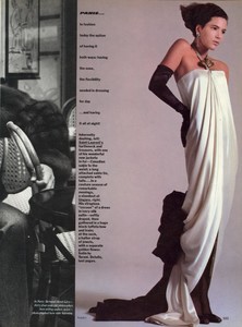 Avedon_Vogue_US_October_1984_16.thumb.jpg.1ff5e56e2453f24e9f9eb45fc3f8da2f.jpg