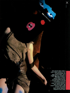 Bailey_Vogue_Italia_March_1985_02.thumb.png.8fb10d87aa3d47dff7b4388e882b9a54.png