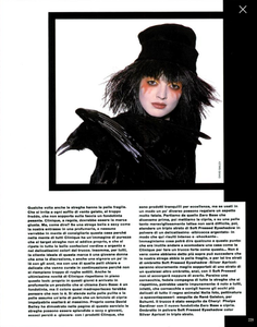 Bailey_Vogue_Italia_November_1985_18.thumb.png.76410c942e1fa06b84c809886a220d88.png