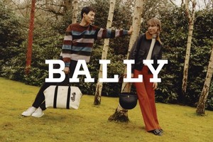 Bally-Fall-Winter-2018-Campaign01.thumb.jpg.72b439b6640664140d8e45a3030401a3.jpg
