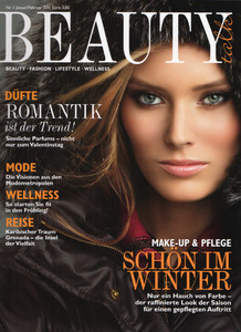 BeautyTalk01-0211no1cover.thumb.jpg.6af9ef95384816dbc1b9ff038a84ff47.jpg