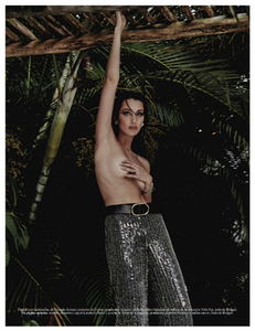 Bella11.thumb.png.da3c90aab94fa5f86c61f2208c2b405d.png