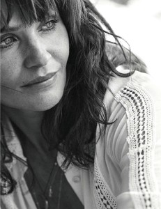 Elle_-_27_Juillet_2018-page-016.jpg