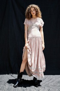 Free-People-Western-Style-Guide-2018-05.thumb.jpg.53fba495f2247f94c1cdb674b38a9af9.jpg