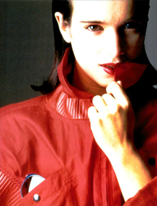 Gastel_Trussardi_Spring_Summer_1985_01.thumb.png.78199d2aee4153f99adcea50a42391ca.png