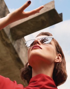 Giedre_Prada-1-819x1024.thumb.jpg.585d42d8226f4e4dbbcf84572ac921d2.jpg