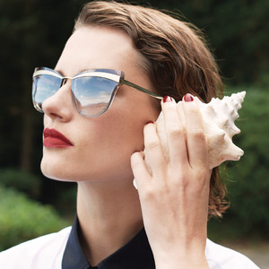 Giedre_Prada-5.thumb.jpg.856ba62f1be528978f294ae9db937636.jpg